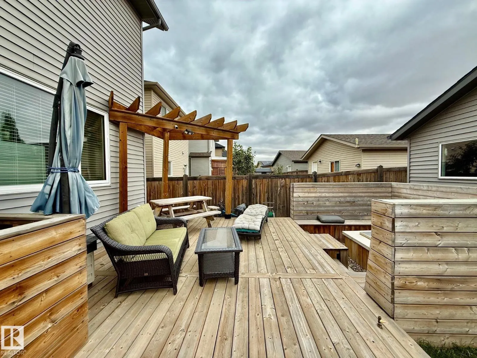 3456 CUTLER CR SW SW
