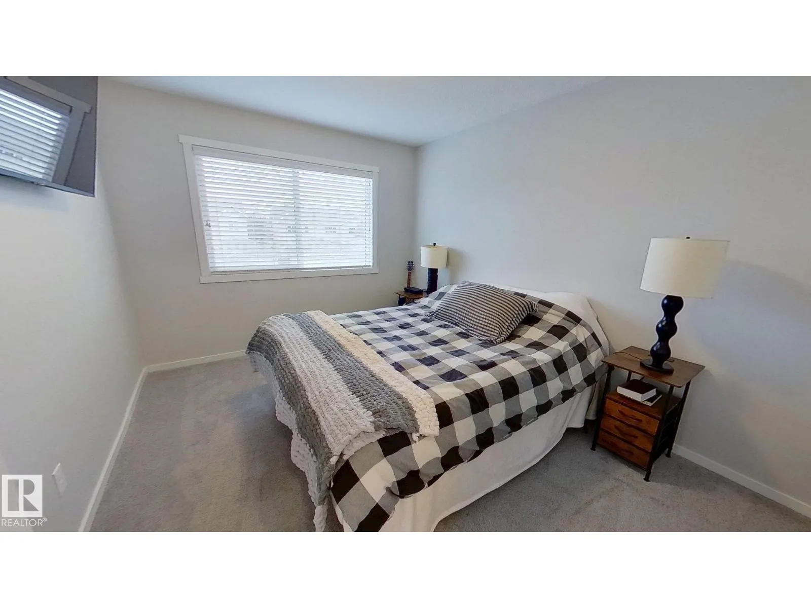 3456 CUTLER CR SW SW