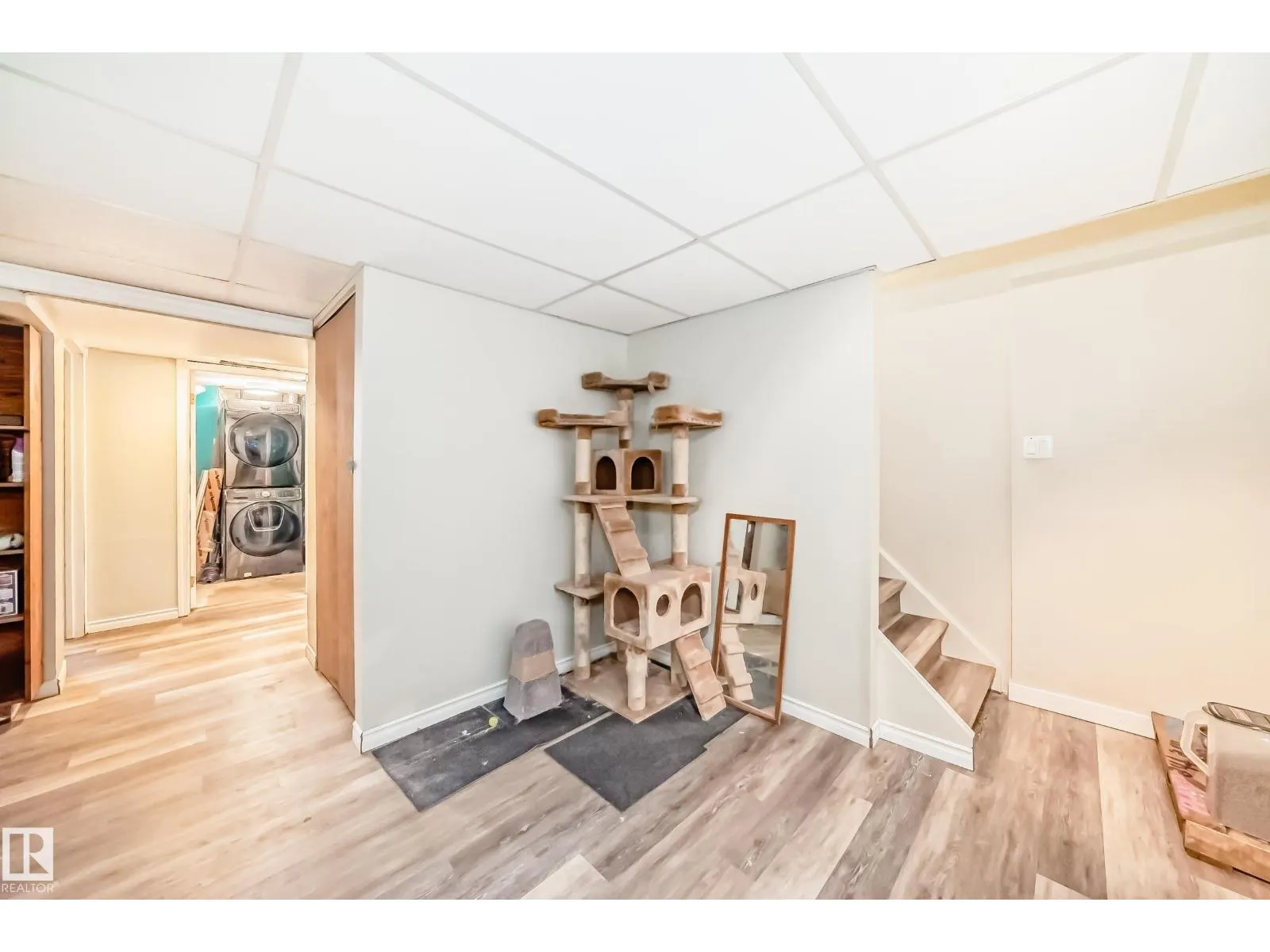 14508 21 ST NW