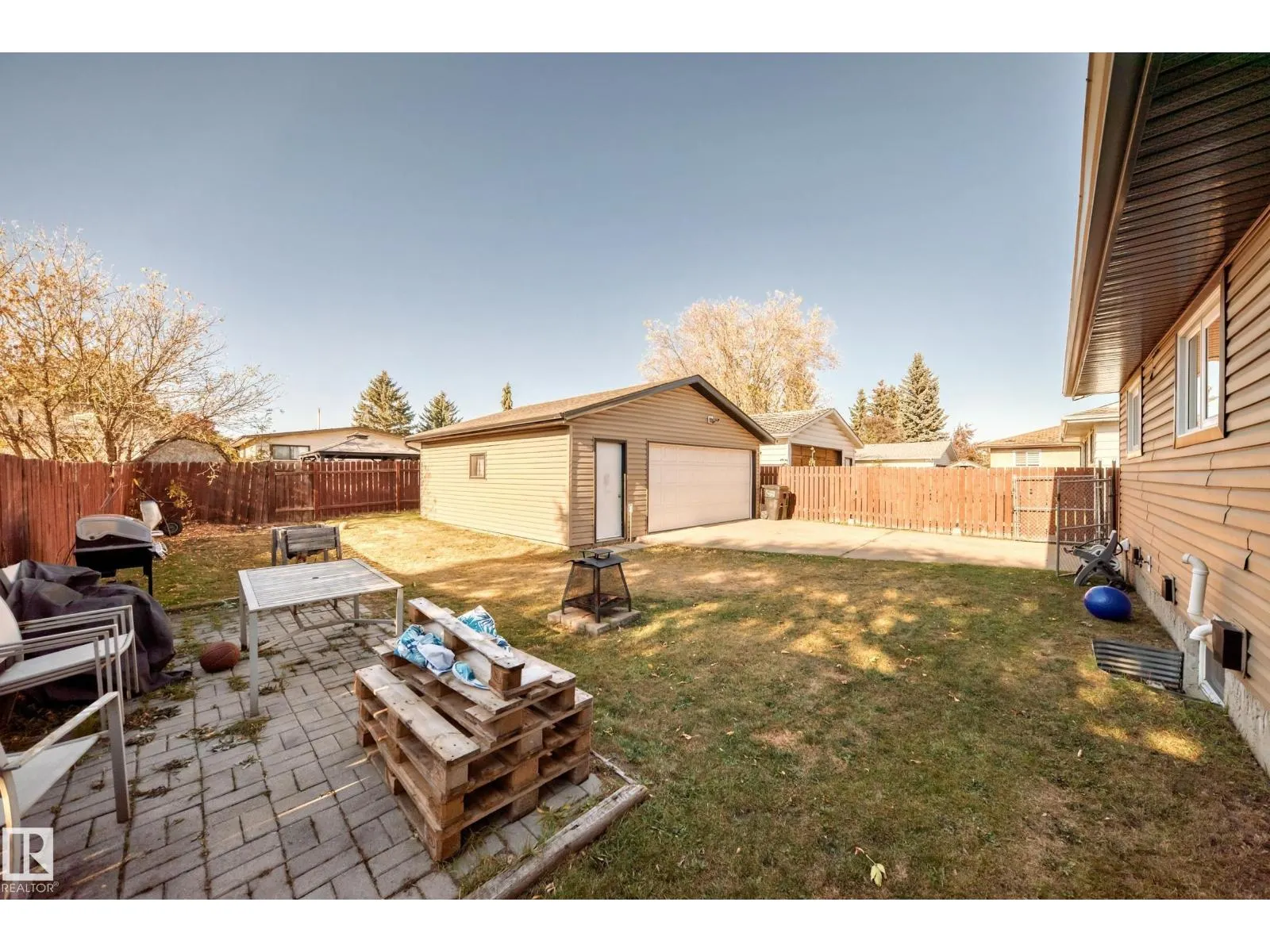14508 21 ST NW