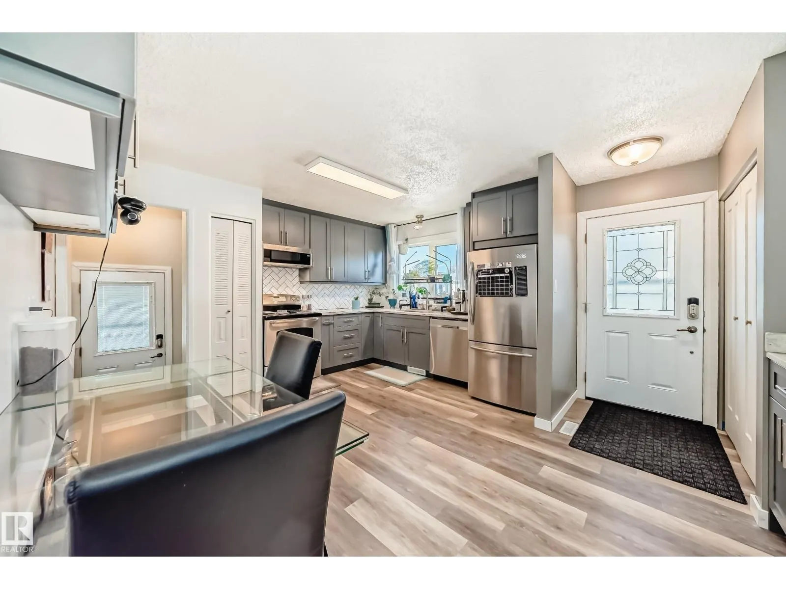 14508 21 ST NW