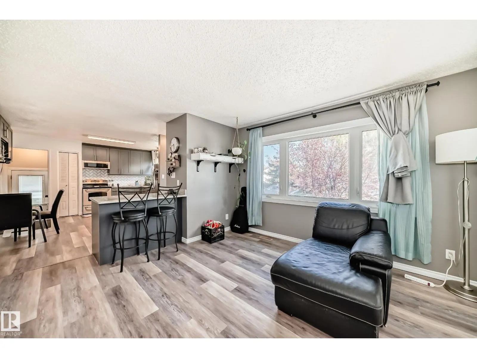 14508 21 ST NW