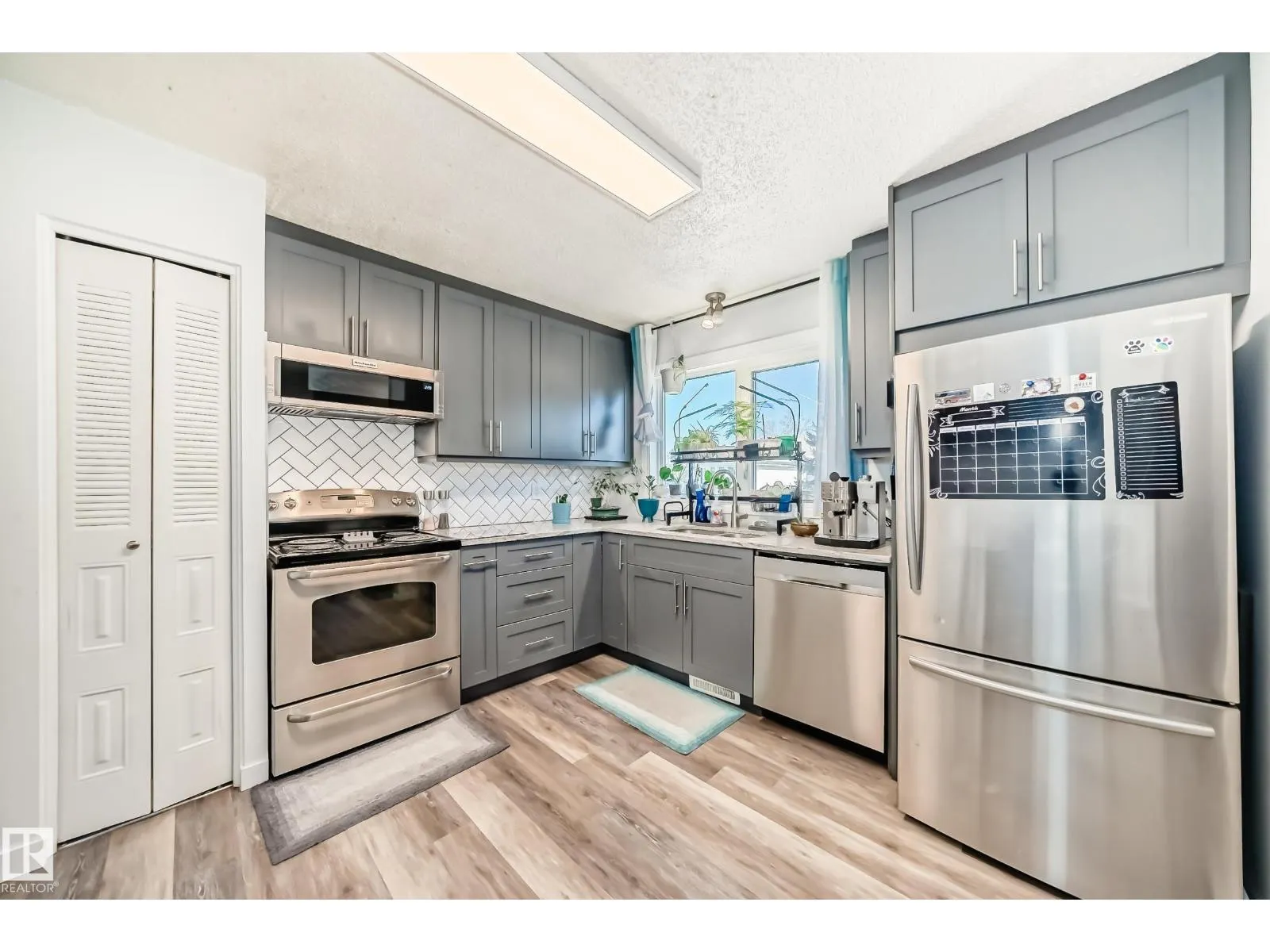14508 21 ST NW