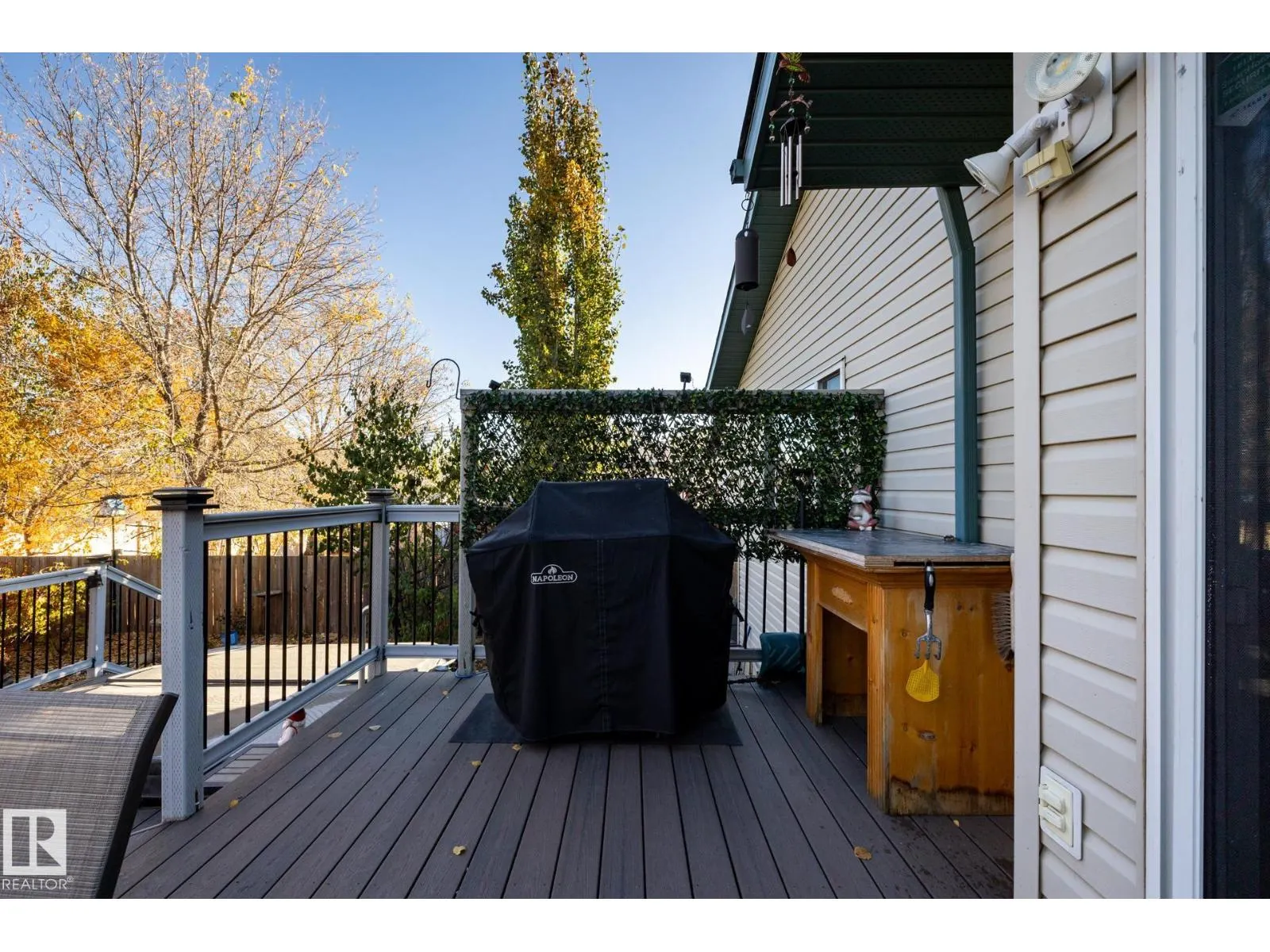 40 DEER PARK BV