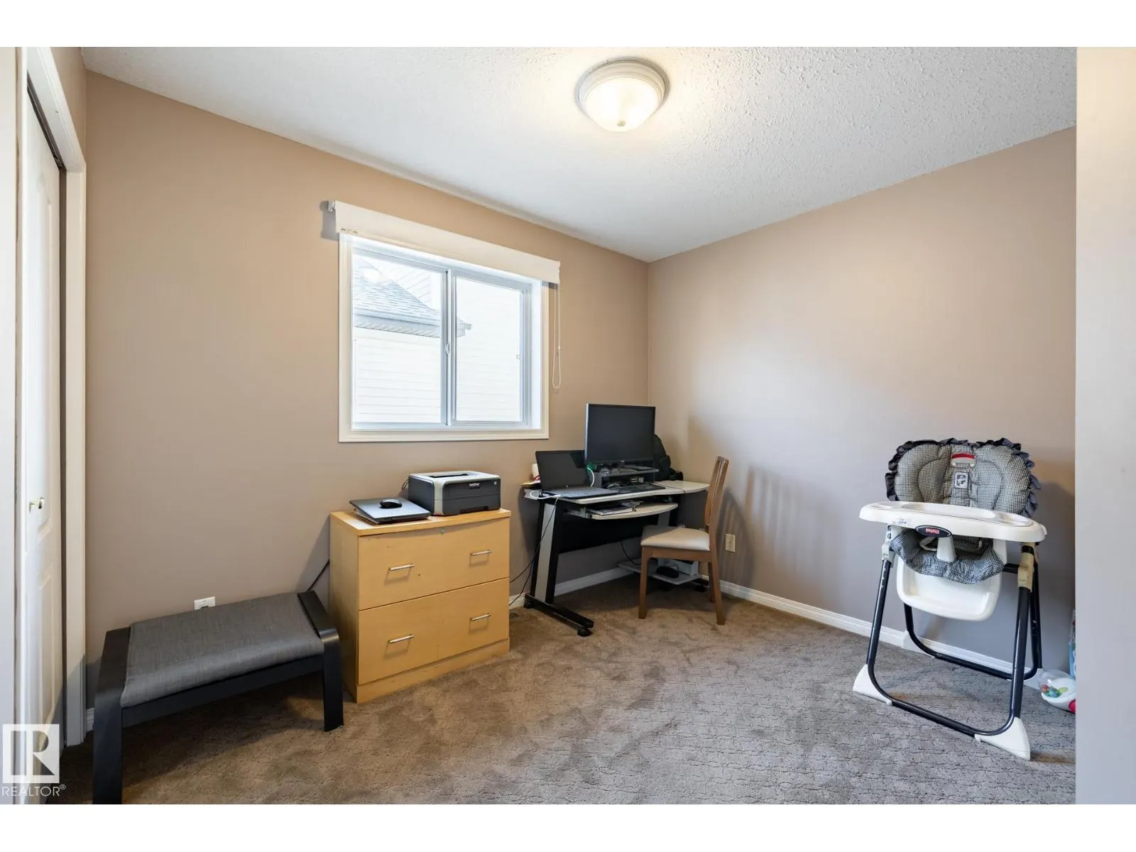 40 DEER PARK BV