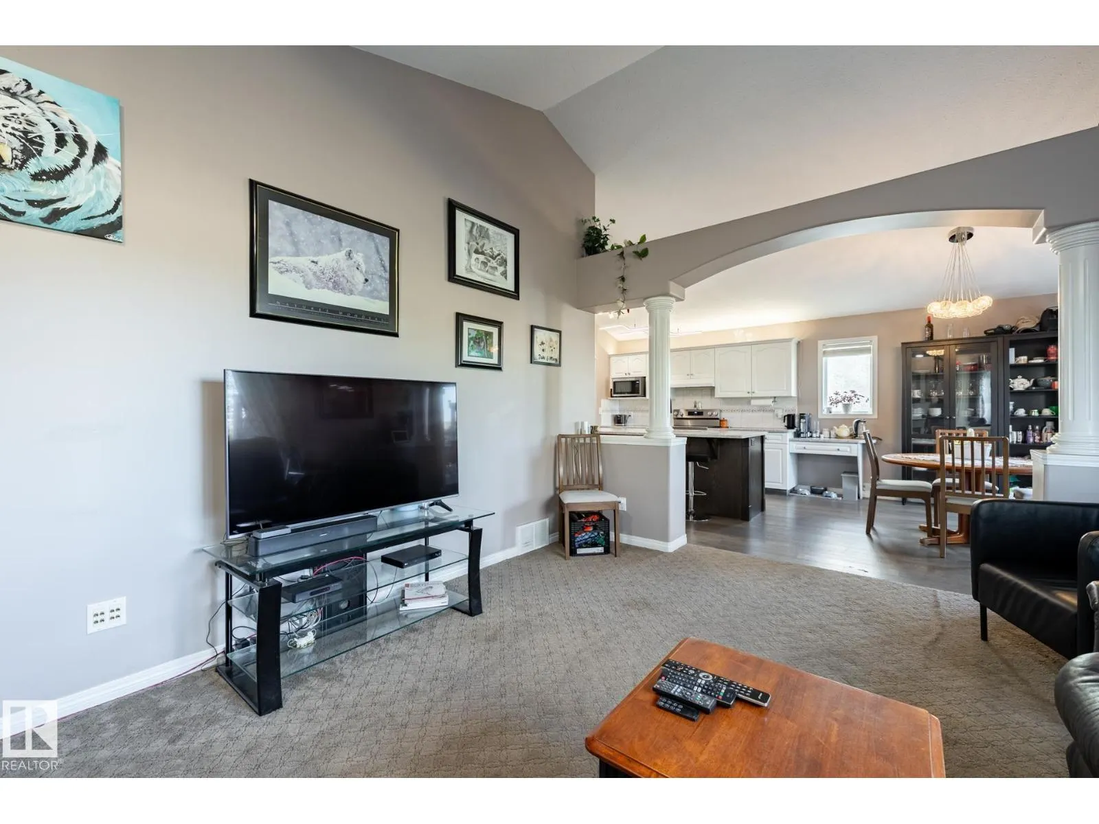 40 DEER PARK BV