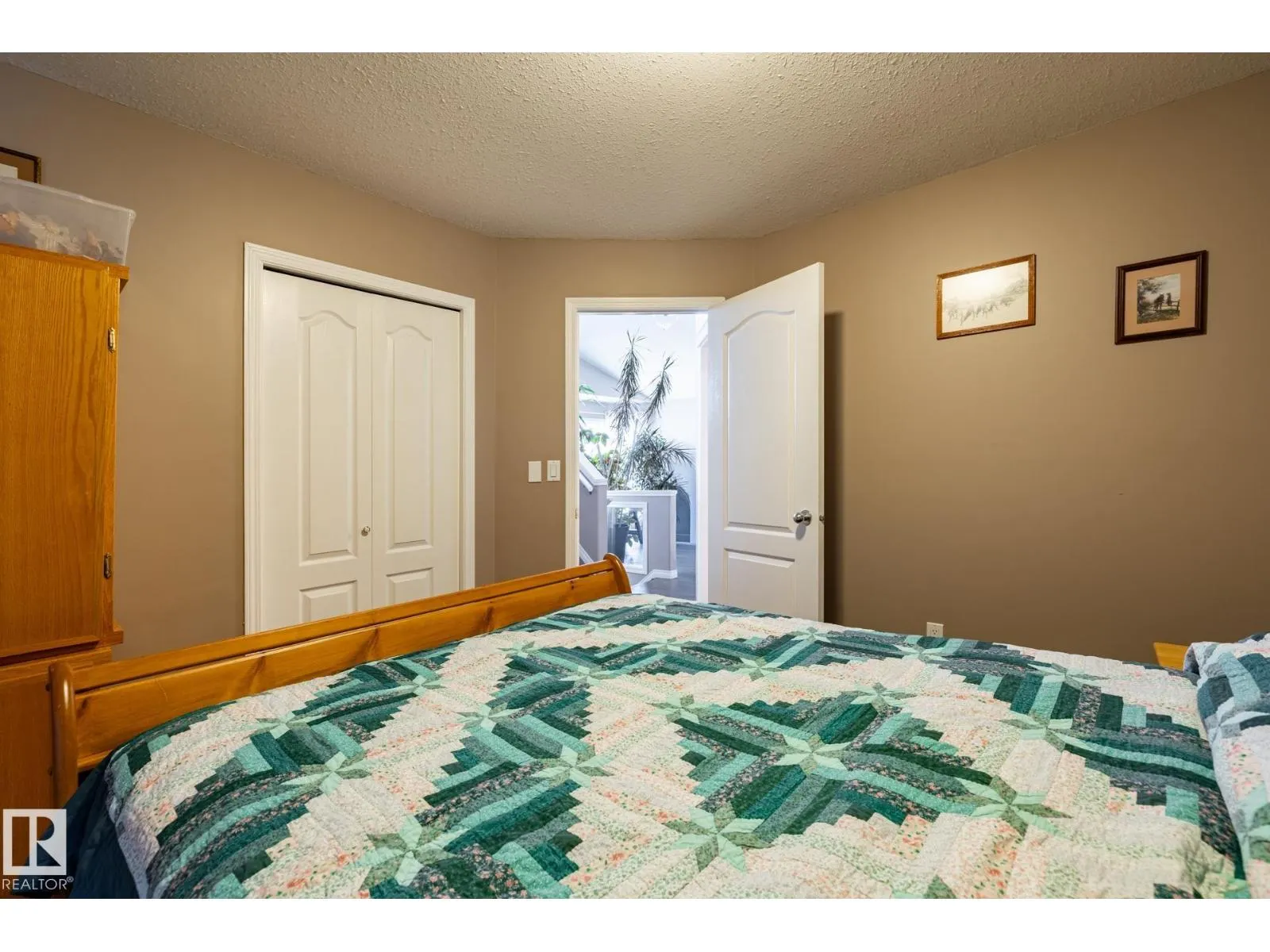 40 DEER PARK BV