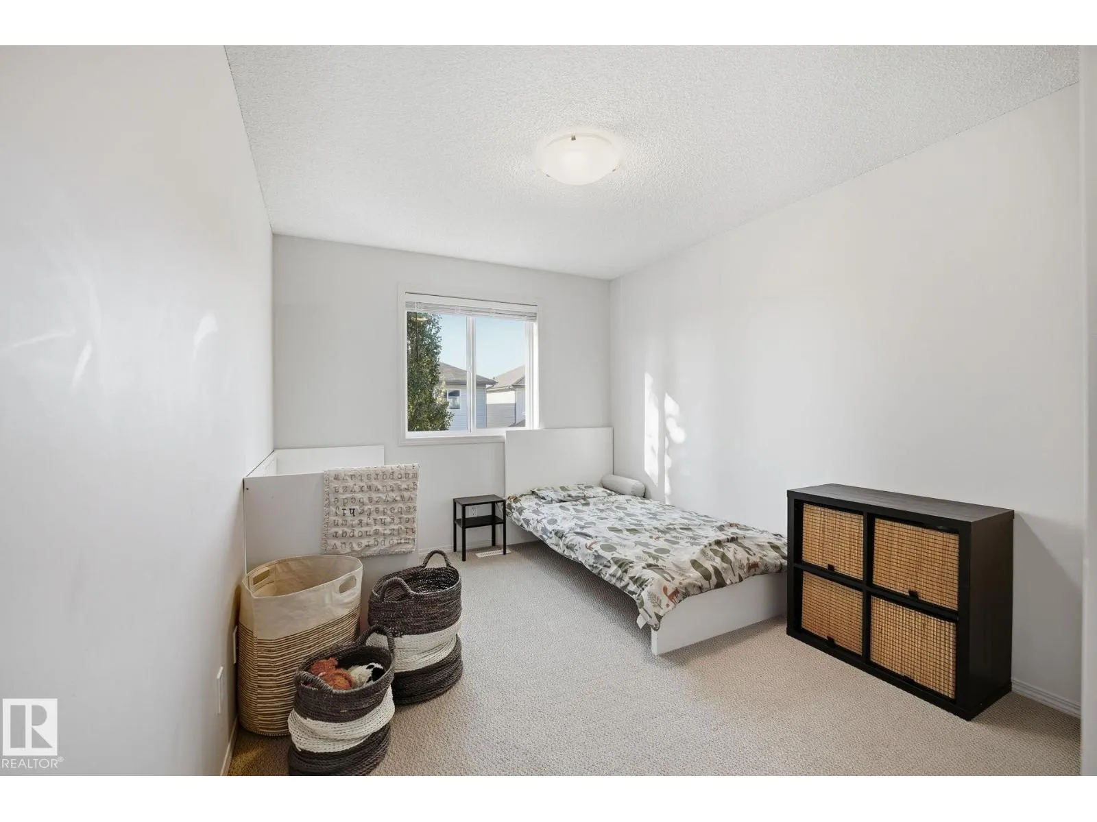 17104 125 ST NW