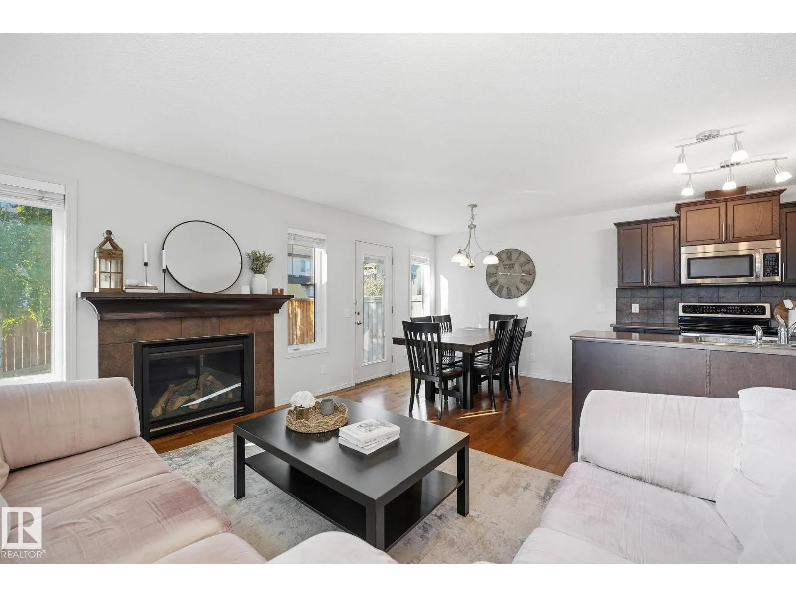17104 125 ST NW