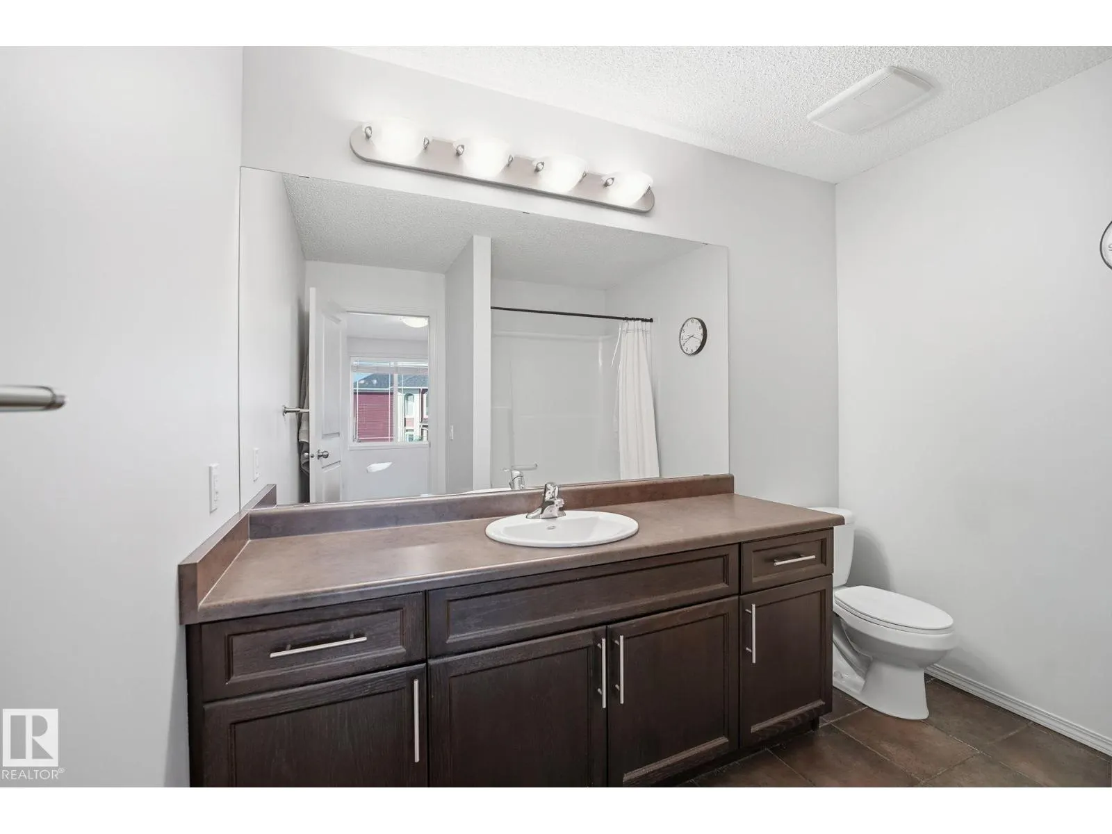 17104 125 ST NW