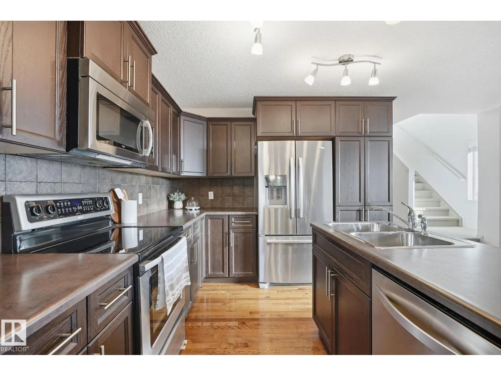17104 125 ST NW