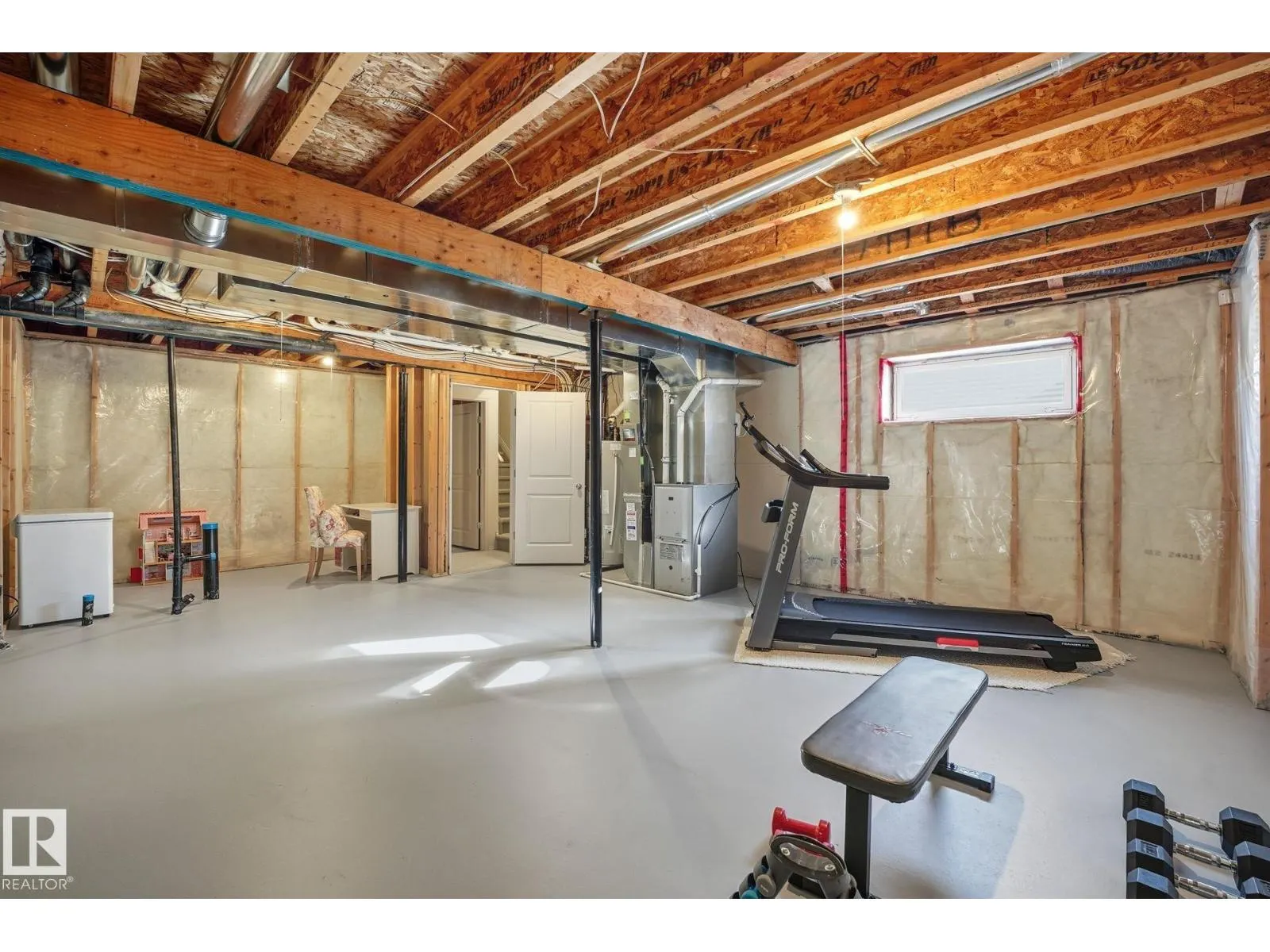 17104 125 ST NW