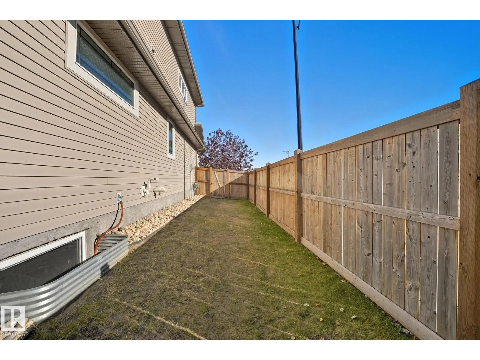 17104 125 ST NW