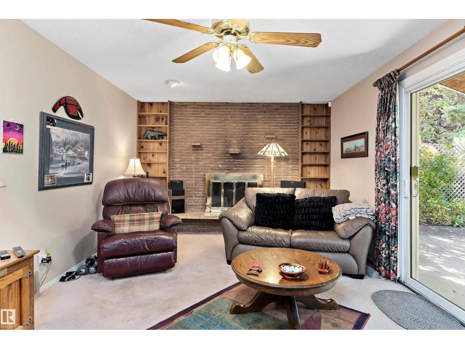3112 109 ST NW