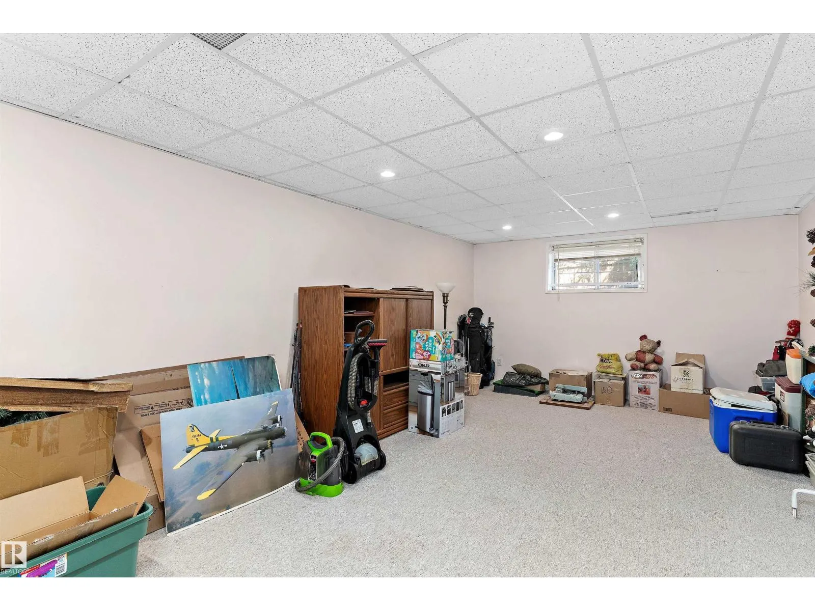 3112 109 ST NW