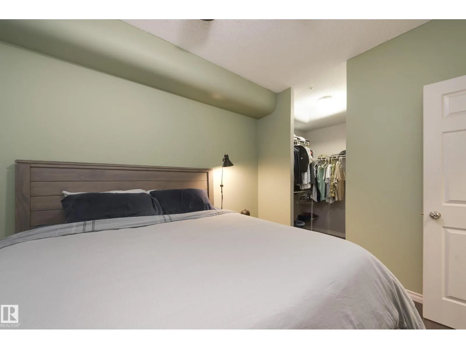 #301 10235 112 ST NW