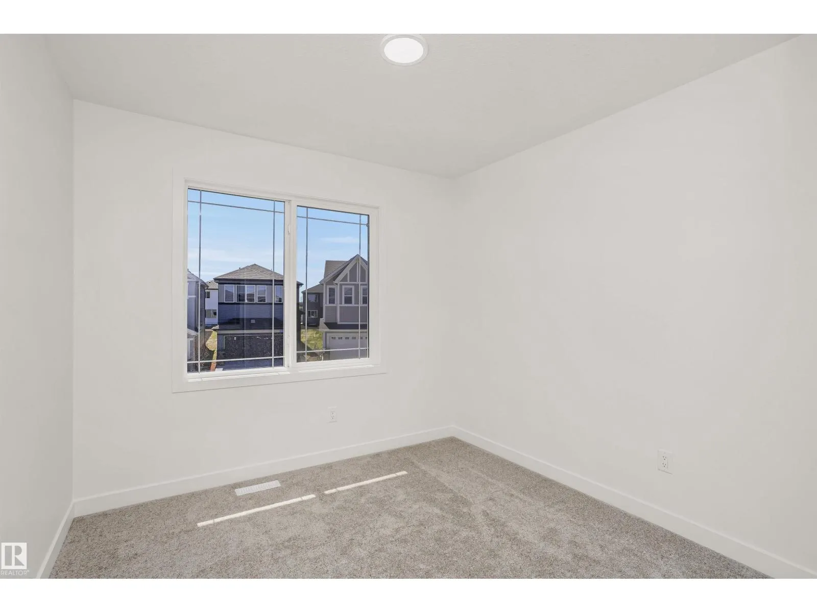 9552 CARSON BN SW