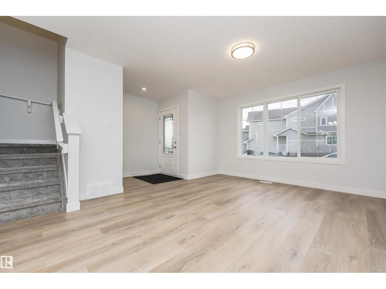 9566 CARSON BN SW