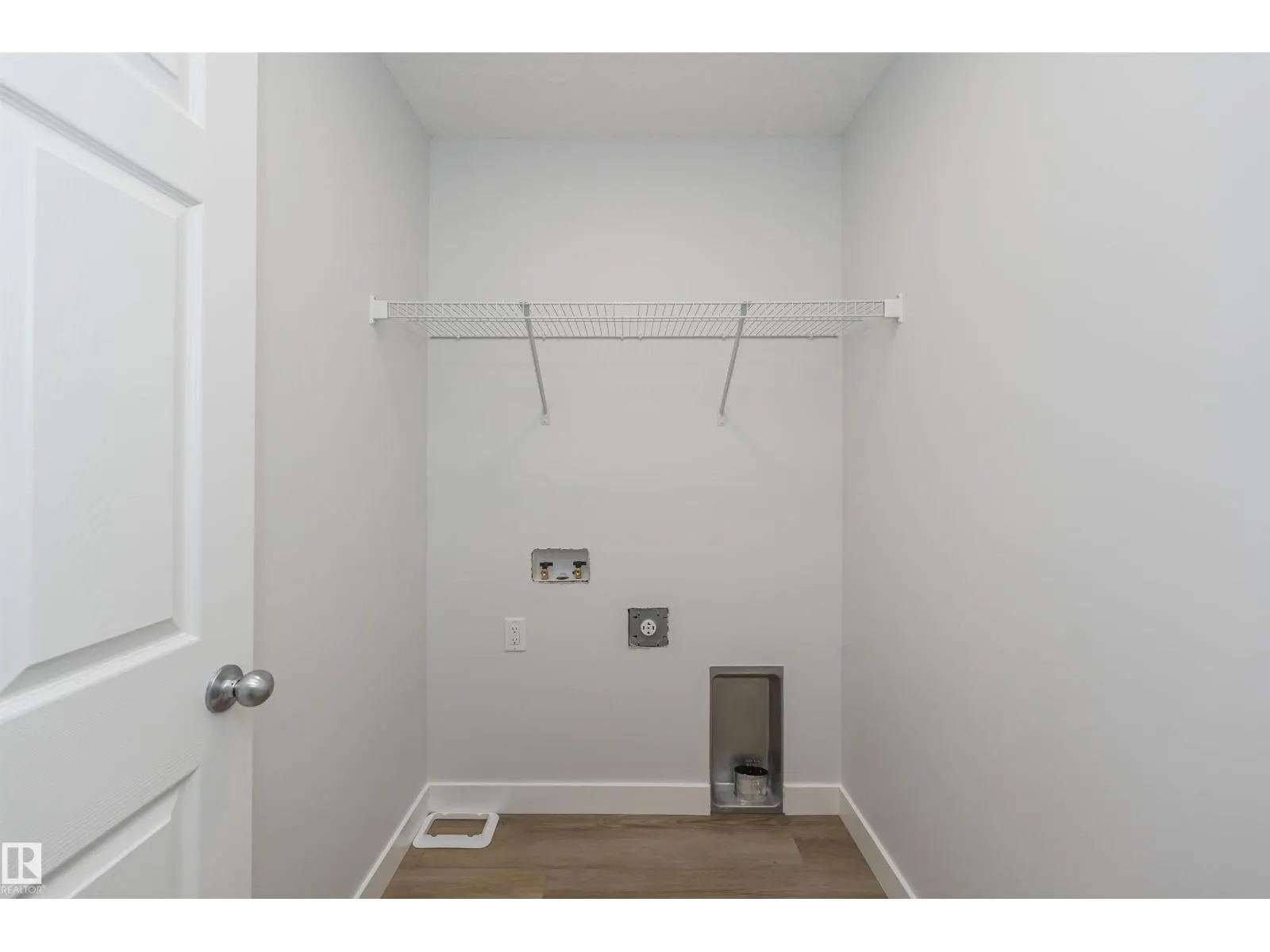 9566 CARSON BN SW