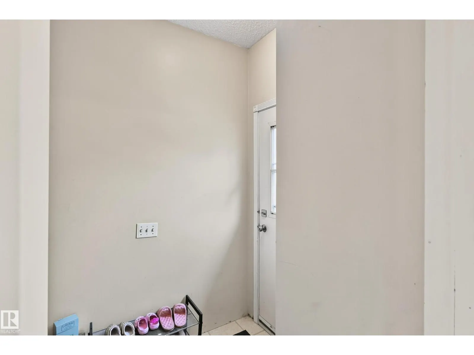 16215 102 ST NW