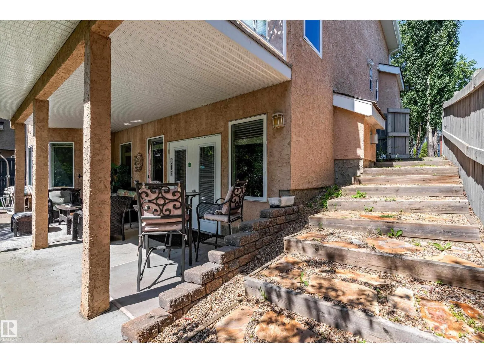 617 DALHOUSIE CR NW