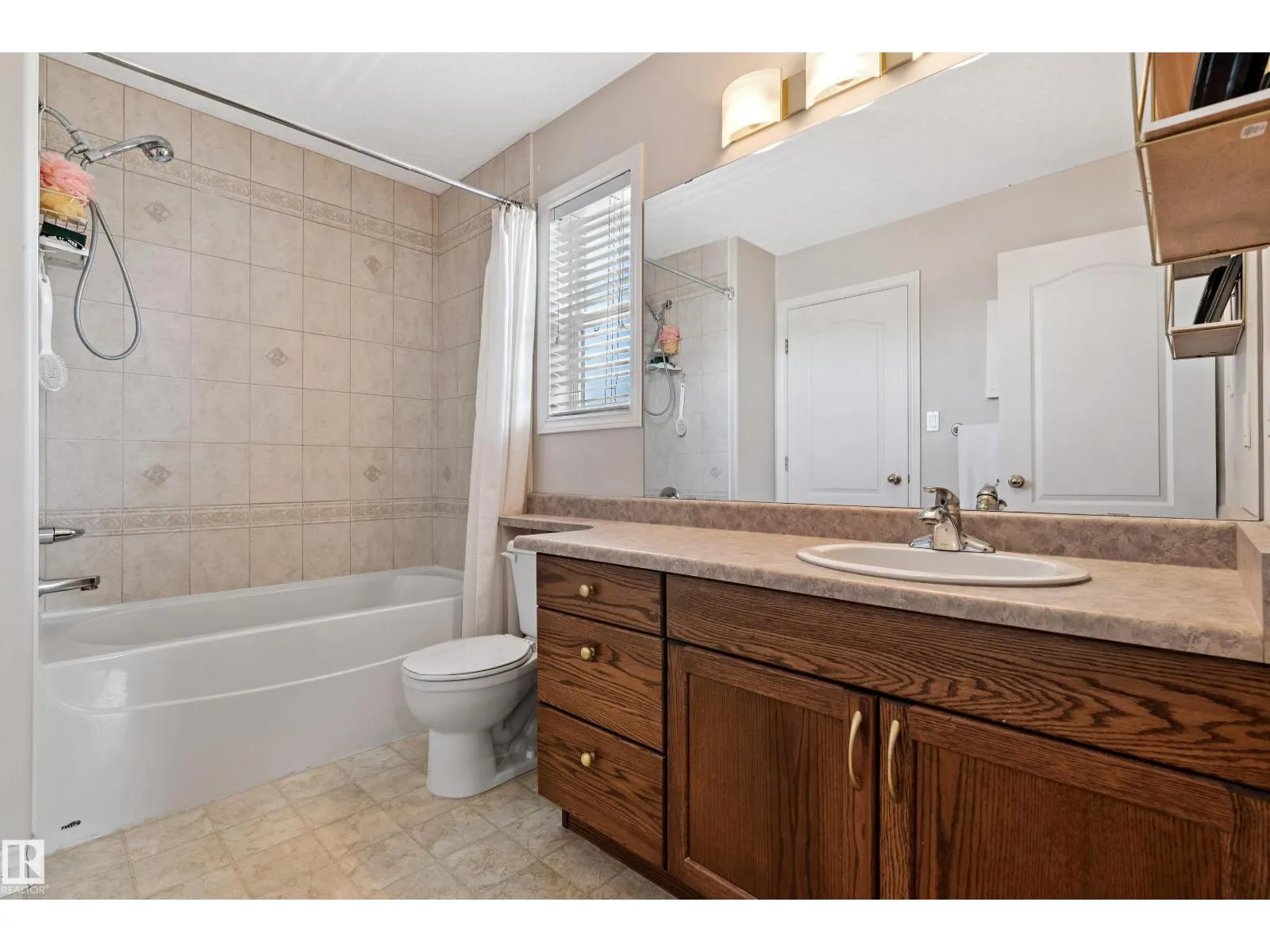 617 DALHOUSIE CR NW