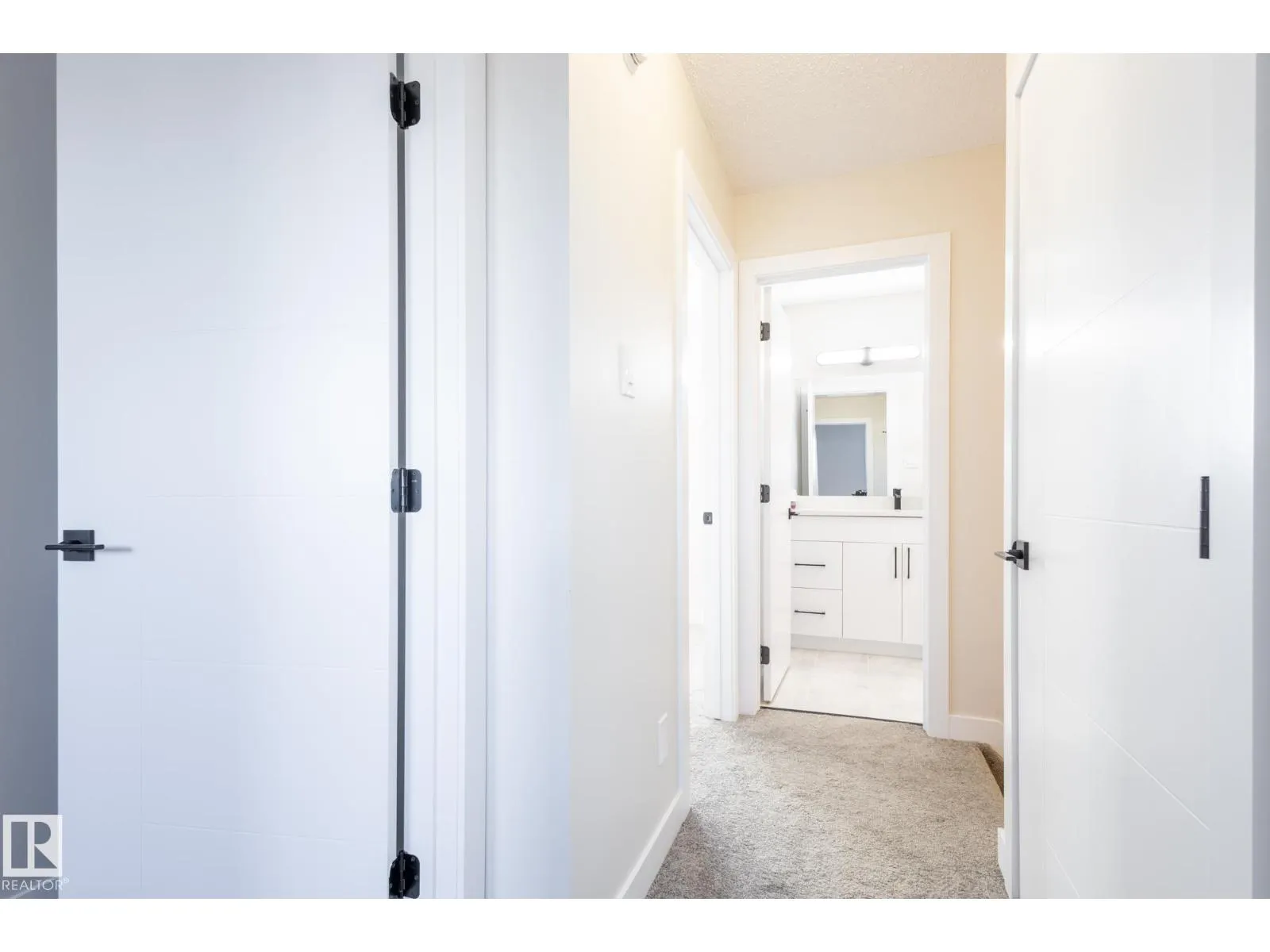 11516 139 AV NW