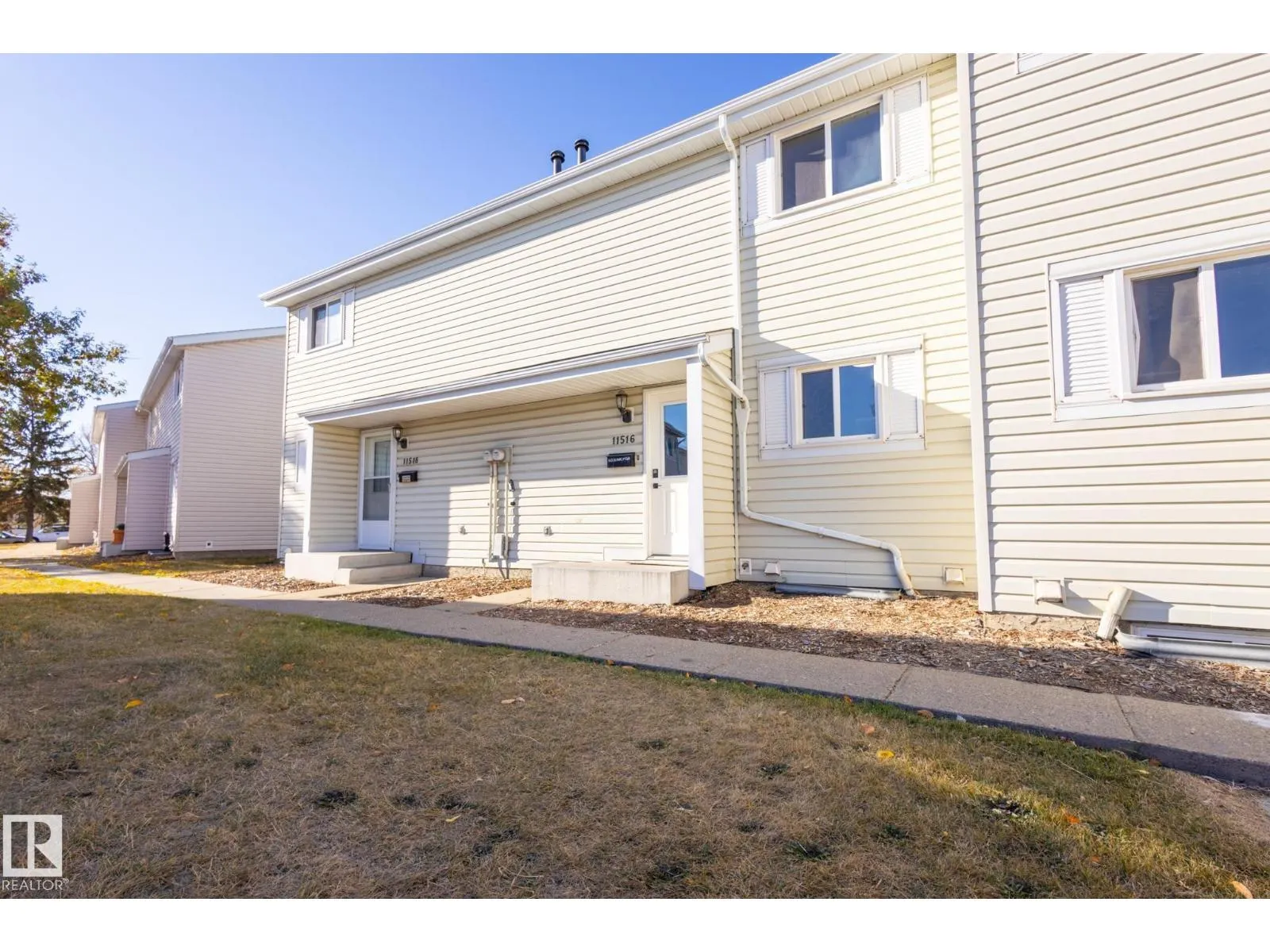 11516 139 AV NW