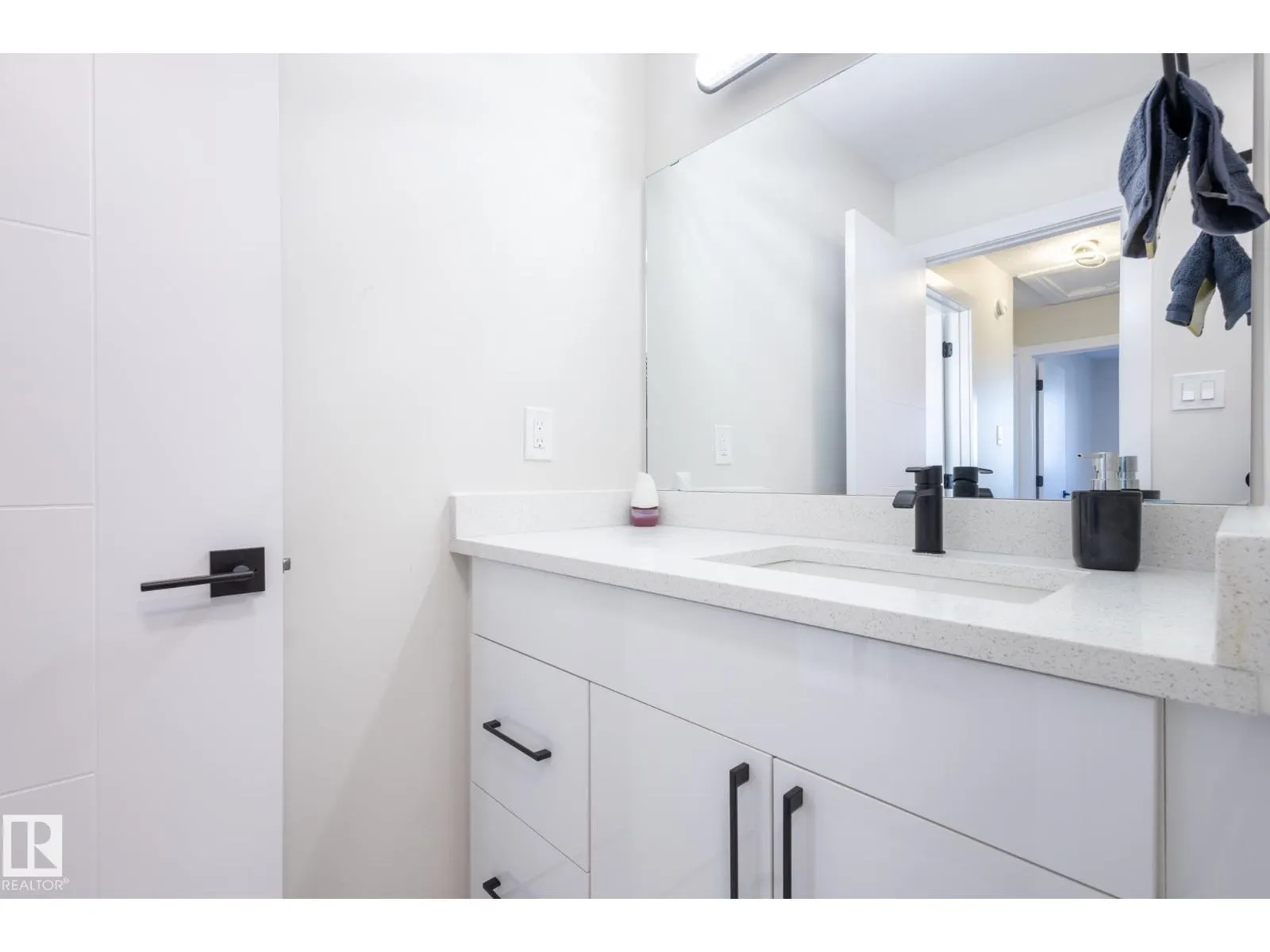 11516 139 AV NW