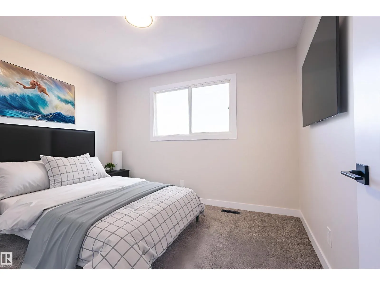 11516 139 AV NW