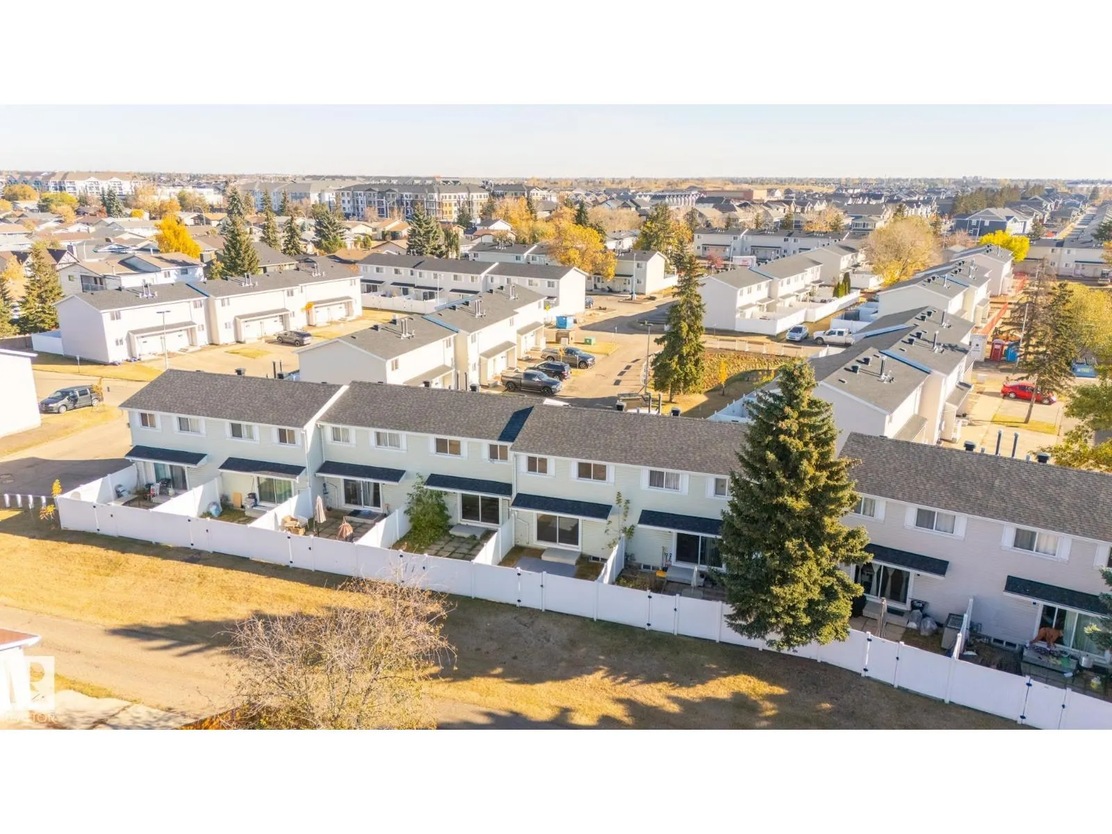 11516 139 AV NW