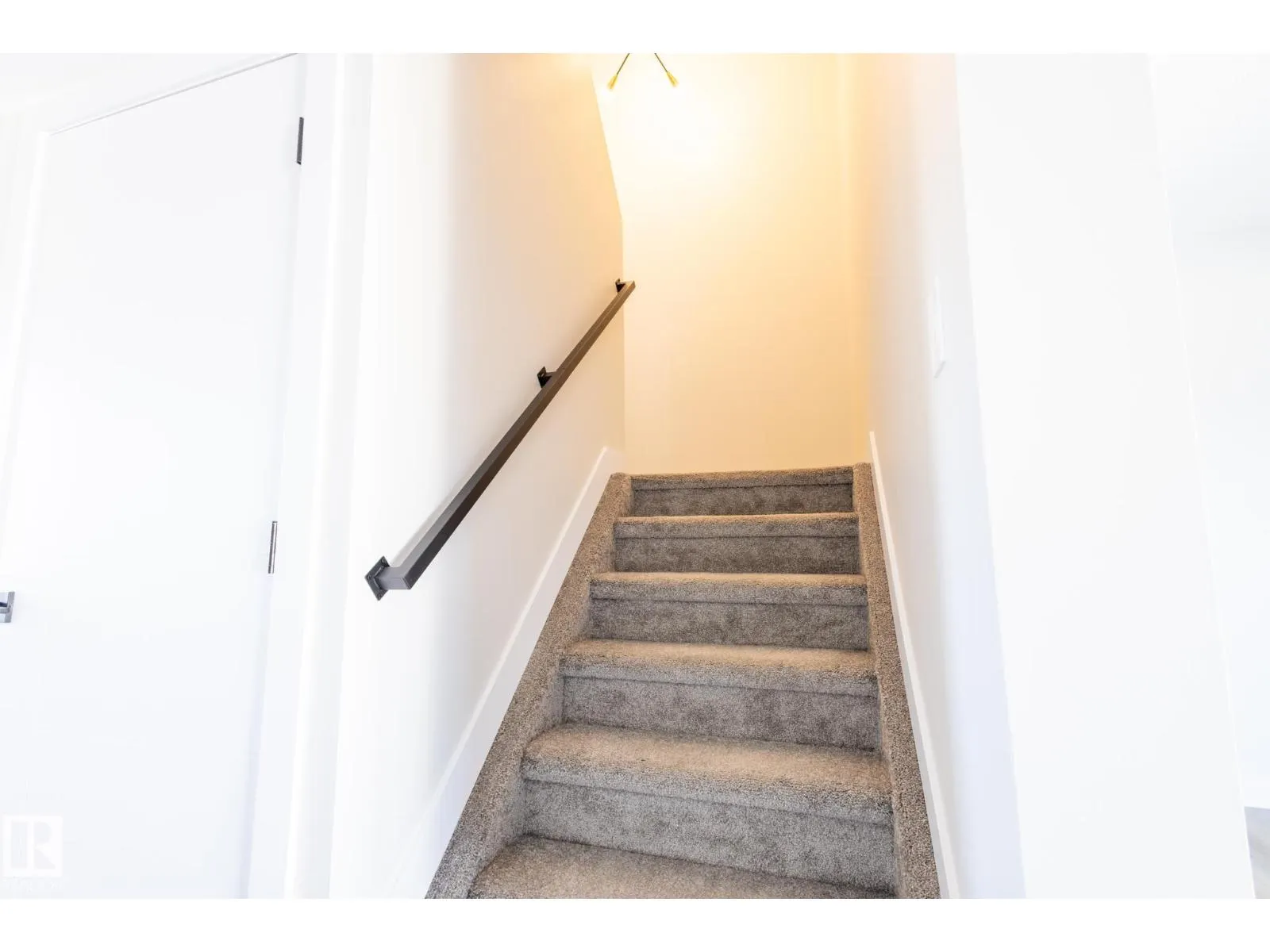 11516 139 AV NW