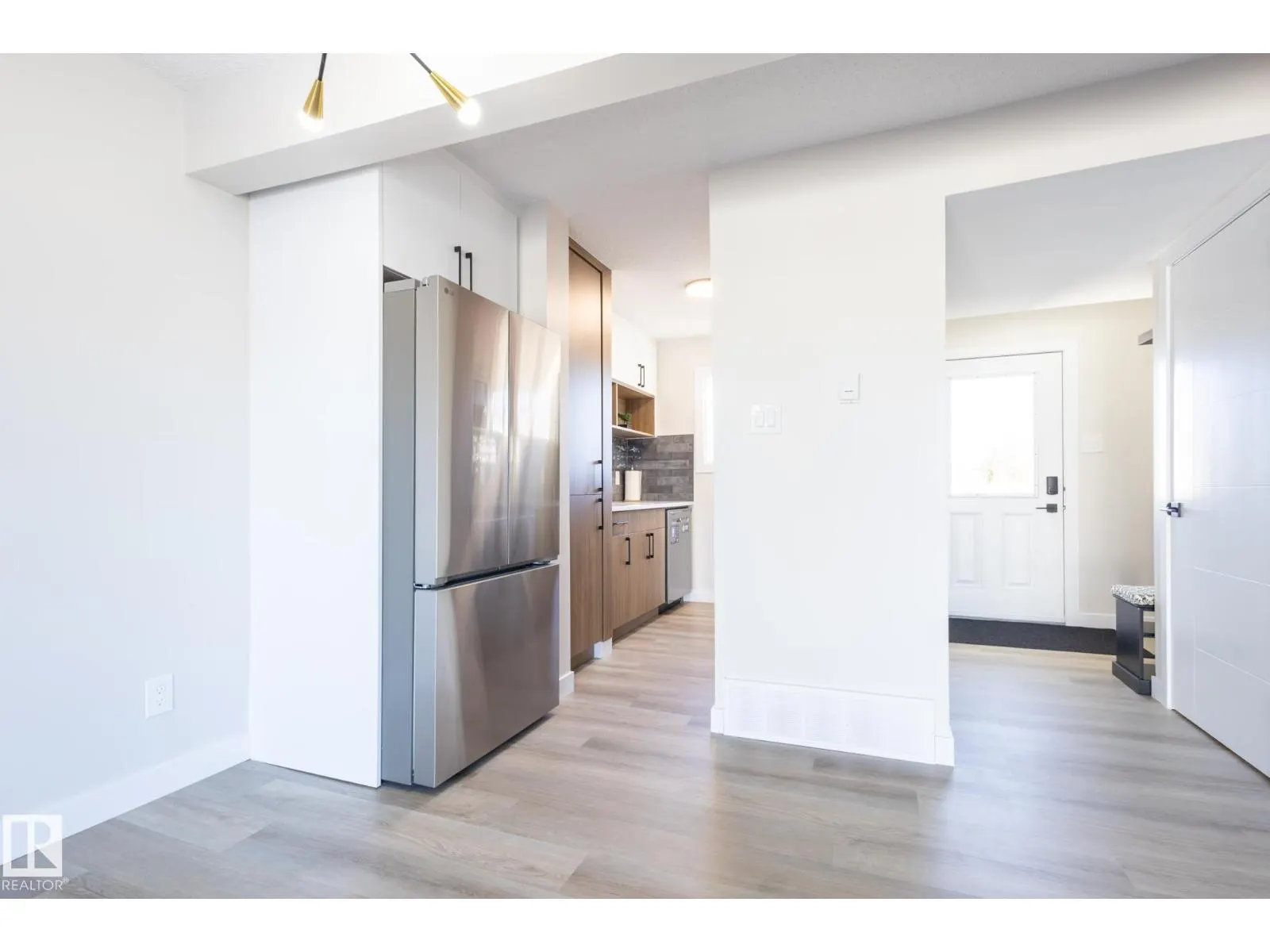 11516 139 AV NW
