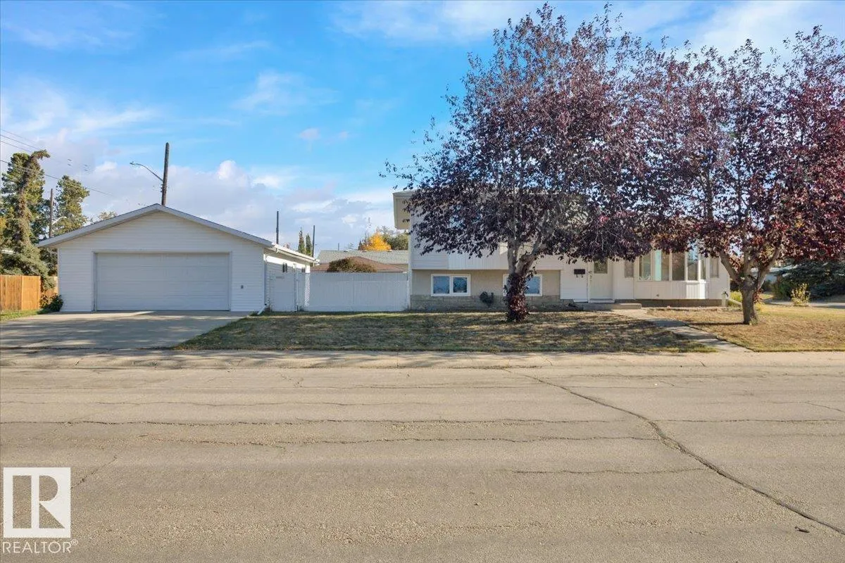 3803 112 ST NW NW