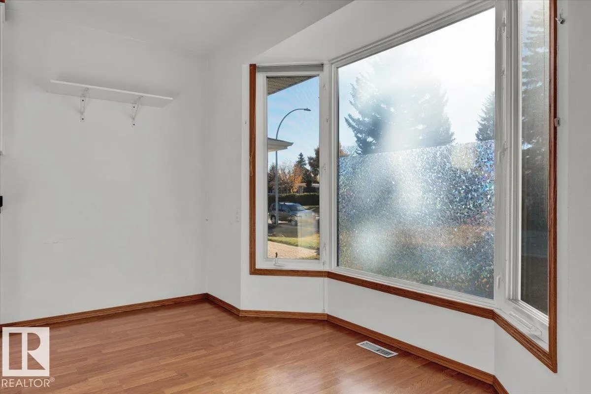 3803 112 ST NW NW