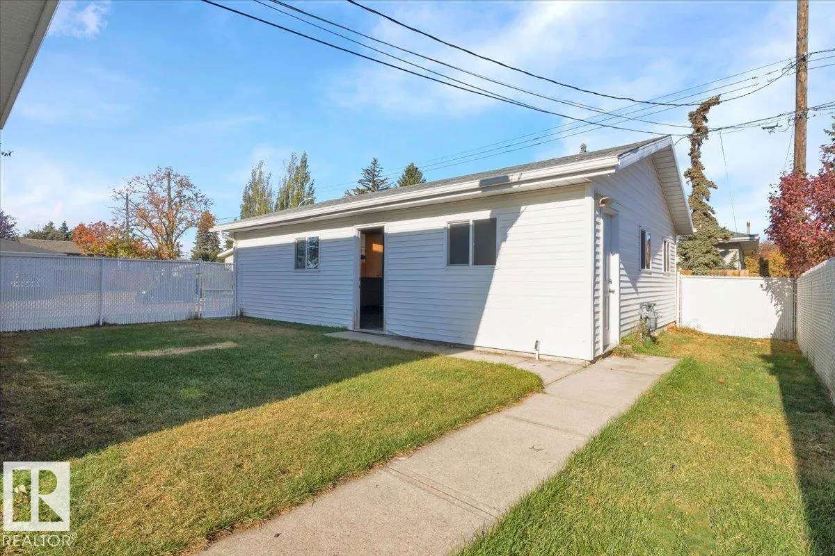 3803 112 ST NW NW
