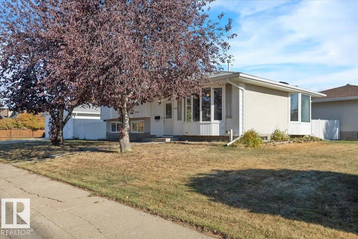 3803 112 ST NW NW