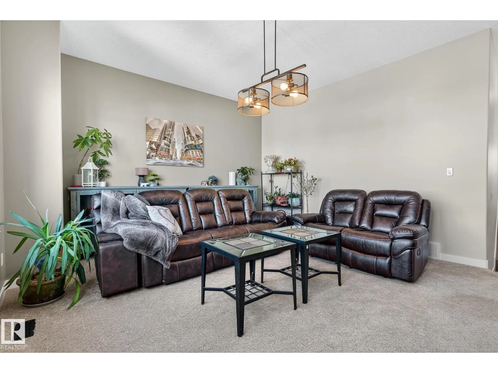 22 Shorewood Cr