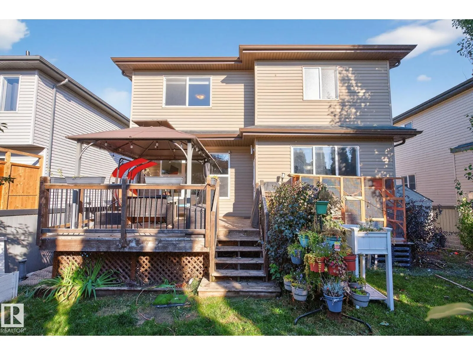 22 Shorewood Cr