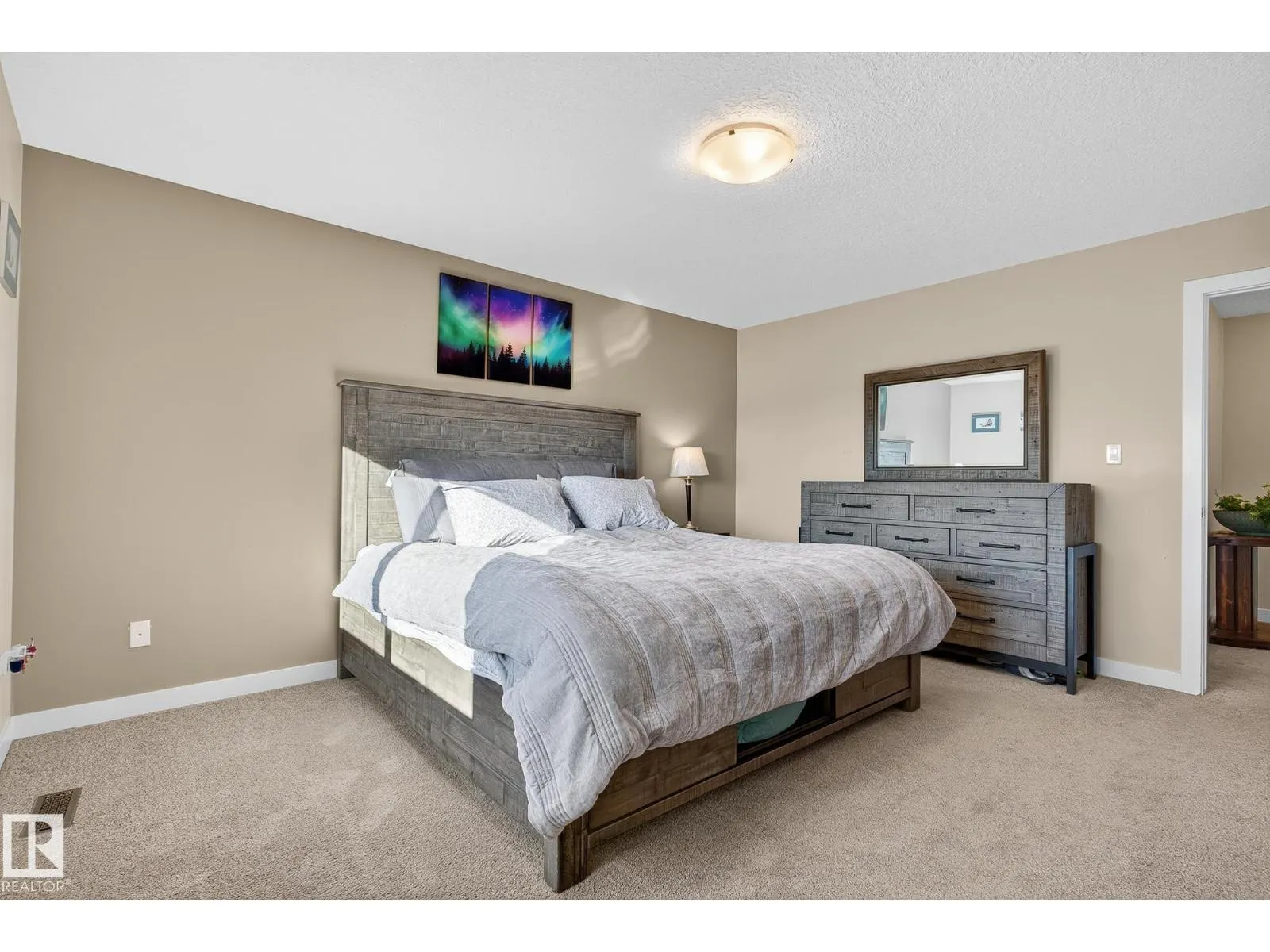 22 Shorewood Cr
