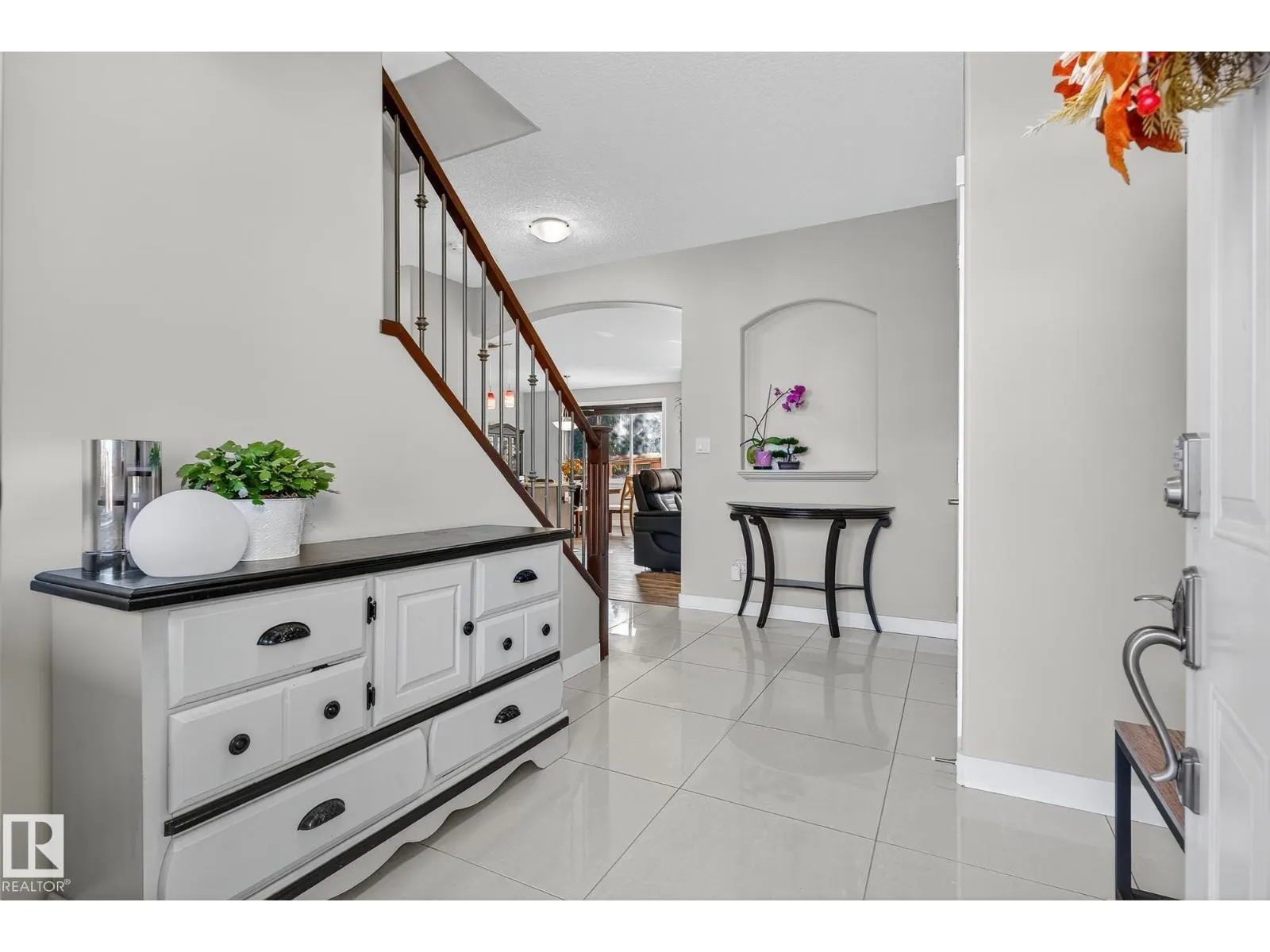 22 Shorewood Cr