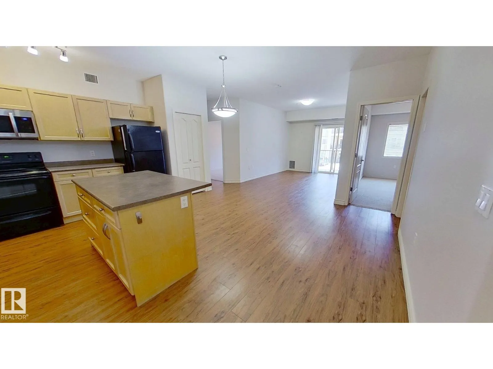 #330 105 WEST HAVEN DR