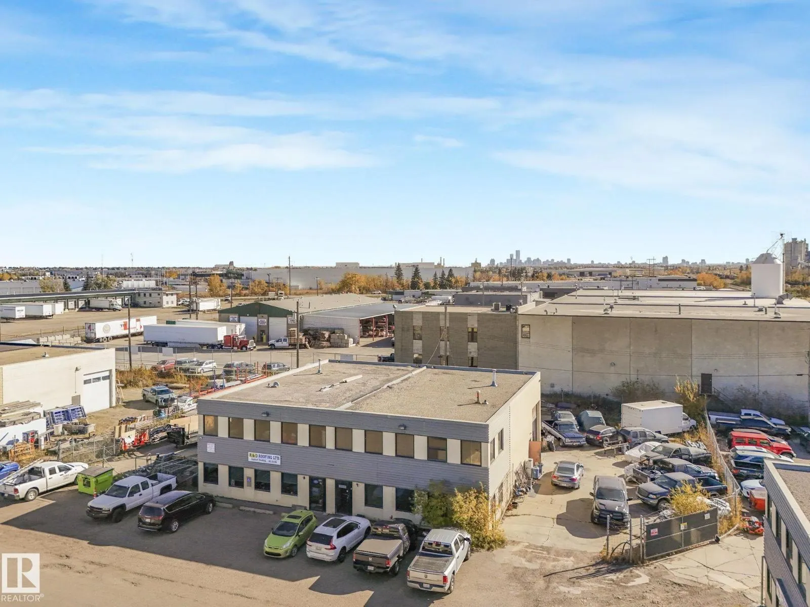 16371 130 AV NW