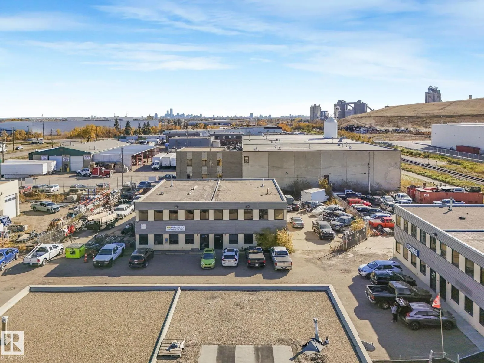 16371 130 AV NW