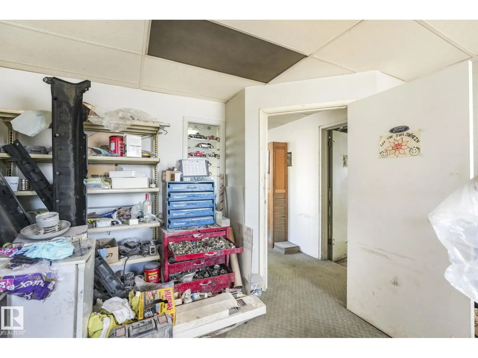 16371 130 AV NW