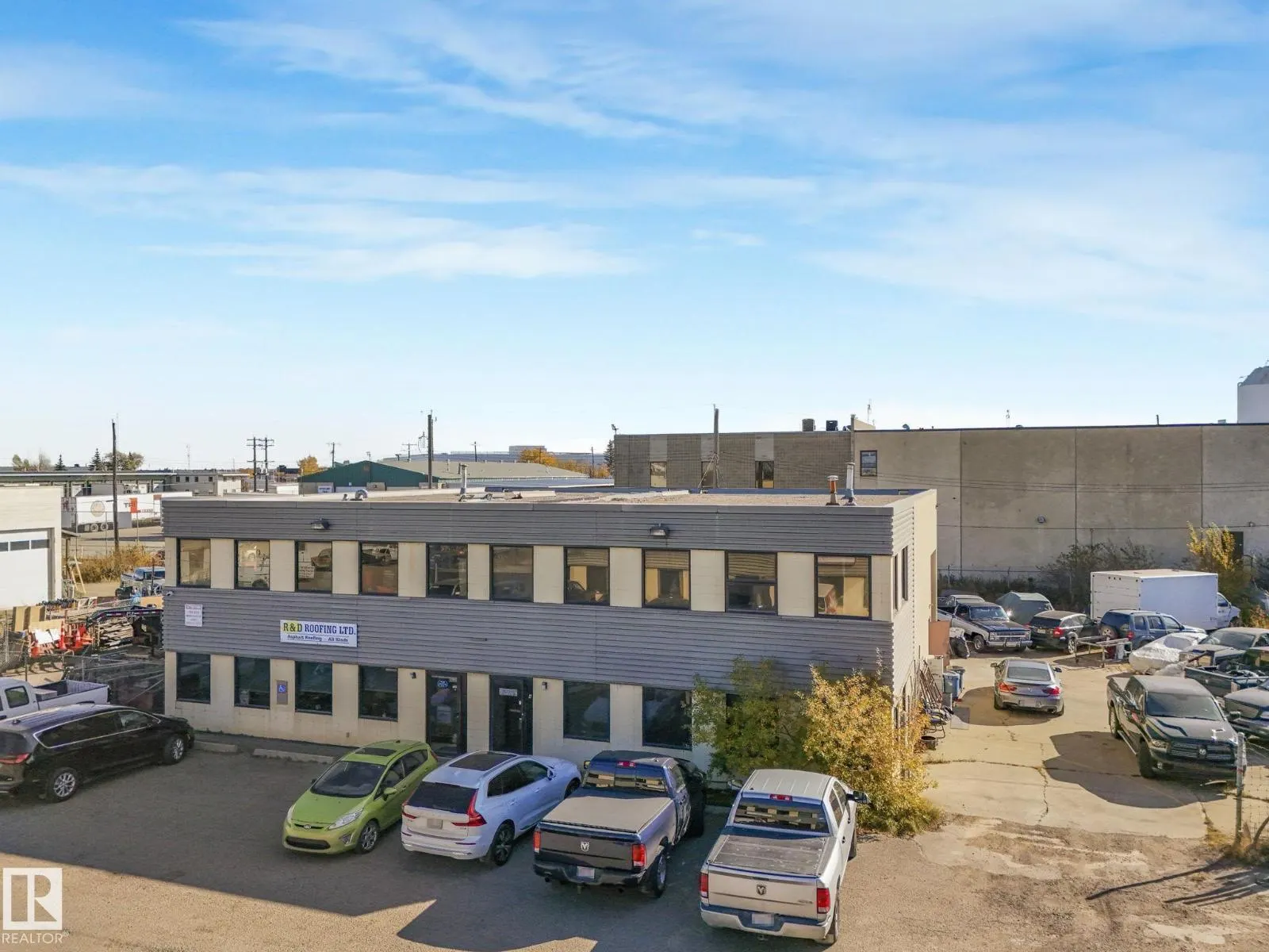 16371 130 AV NW