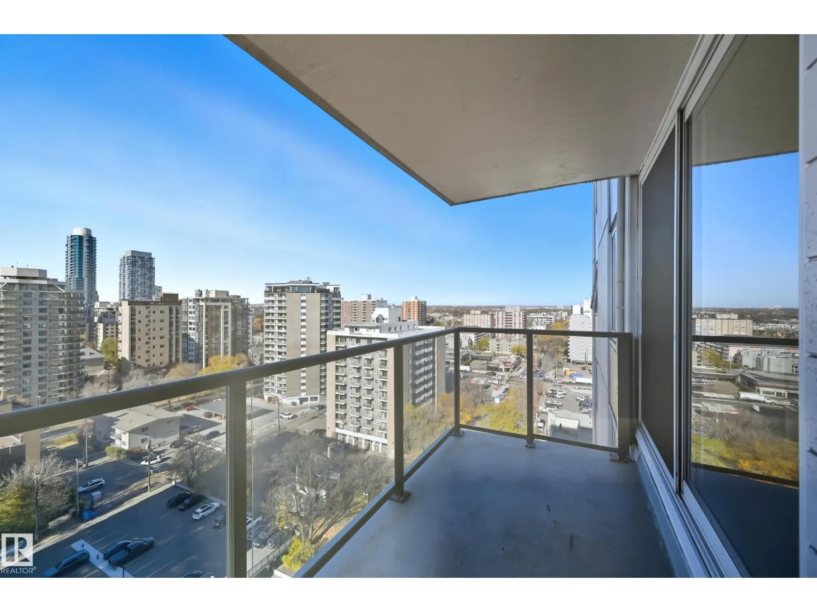 #1607 10011 116 ST NW