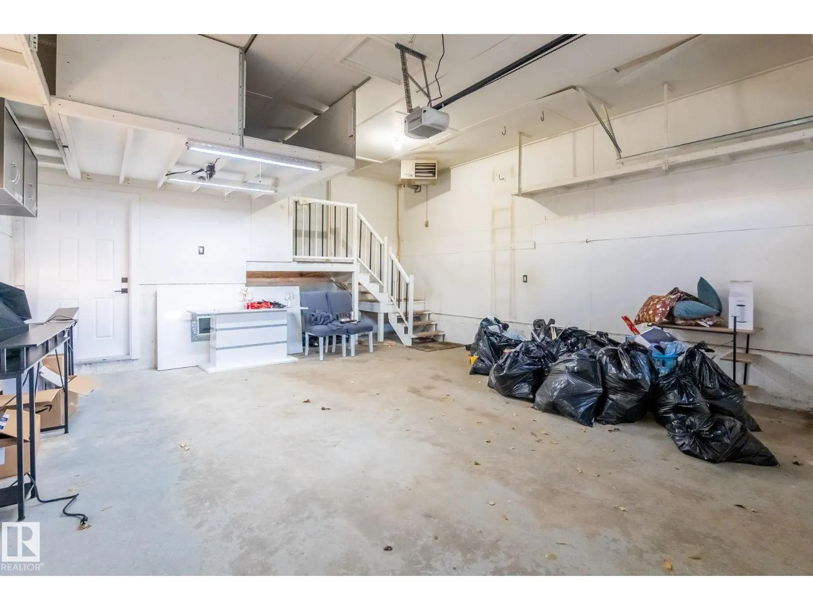 7 snowbird cres