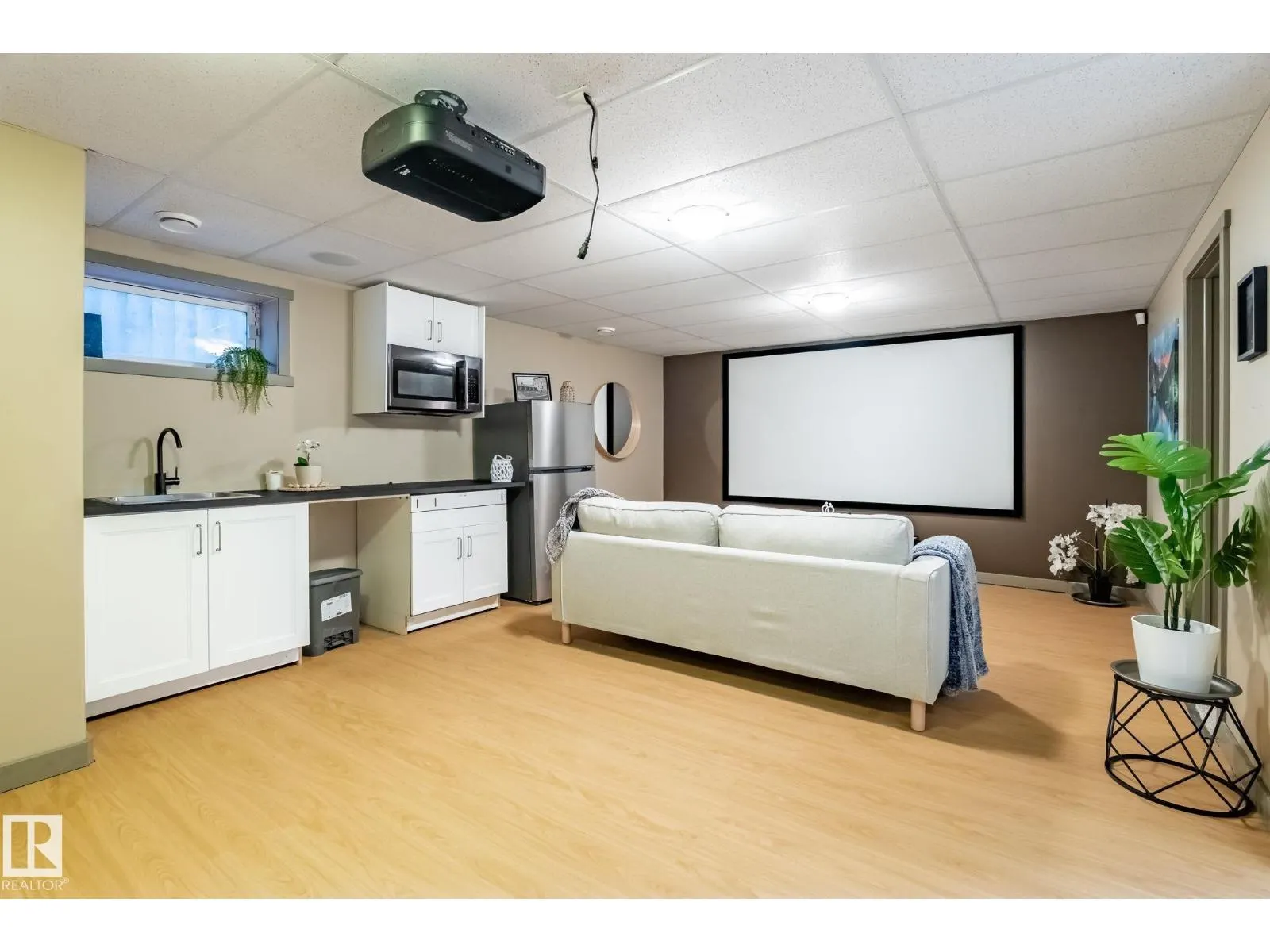 7 snowbird cres