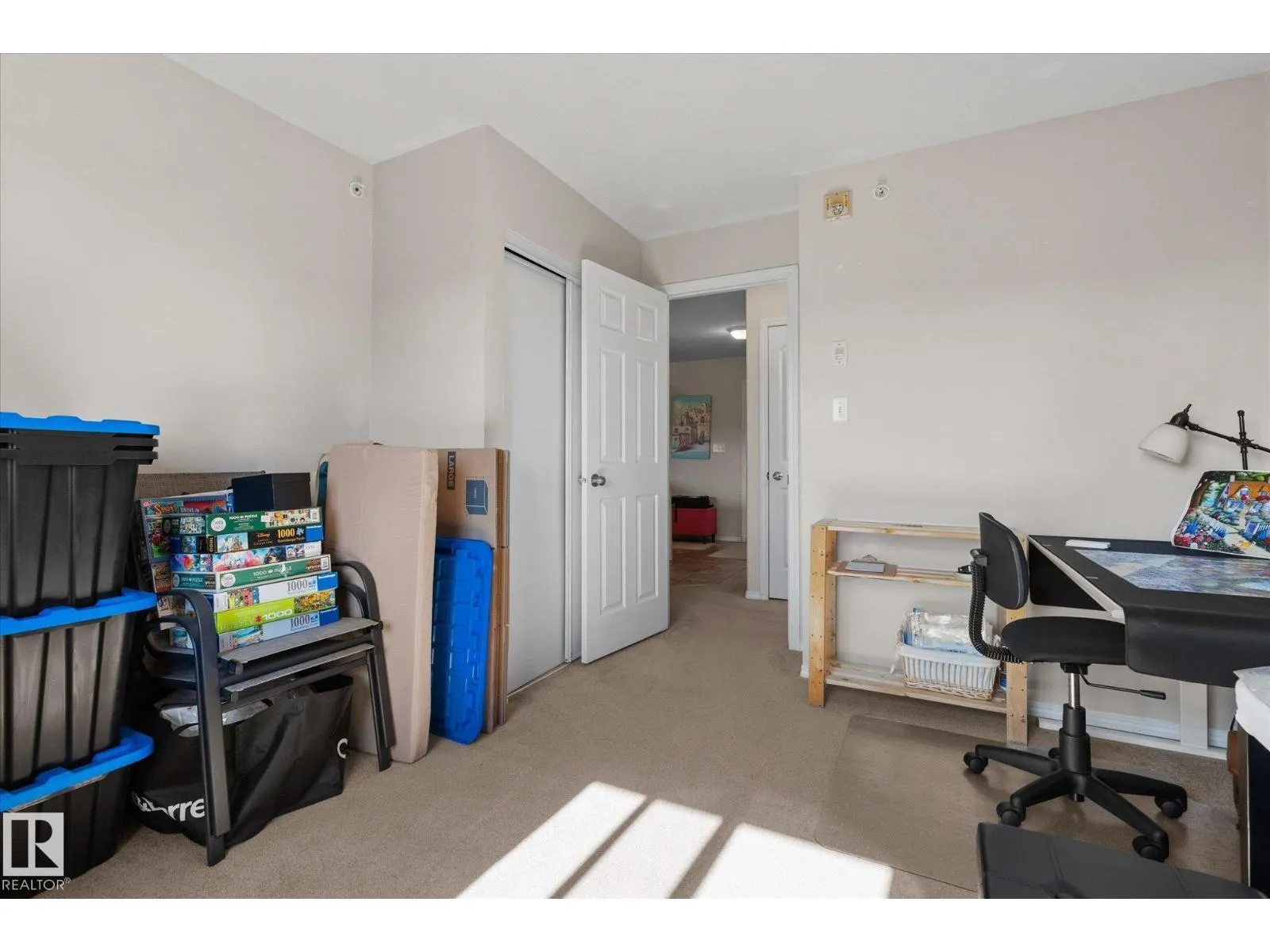 50 WOODSMERE